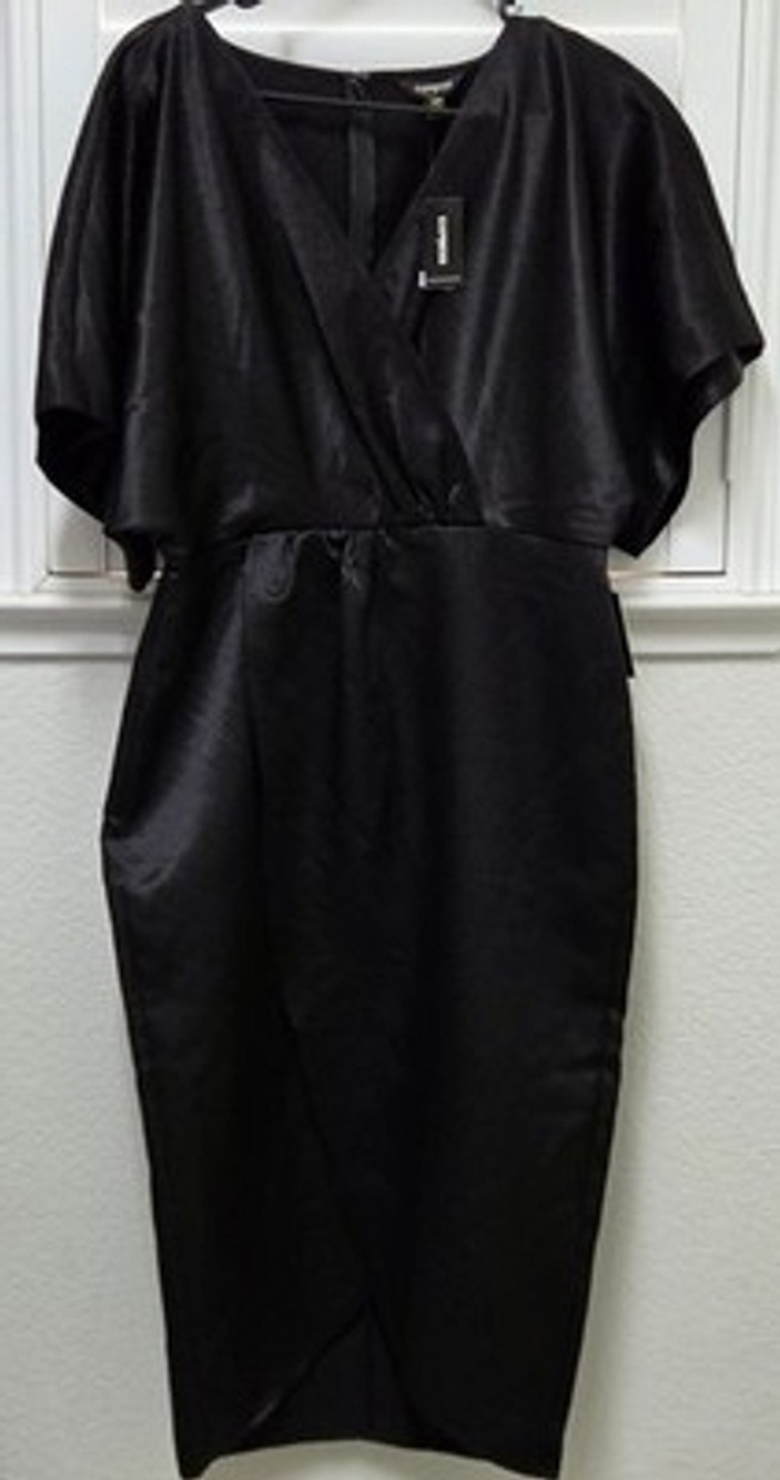 NWT Express Black Crepe Sheath Wrap Dress Size M Short Sleeve Sheath